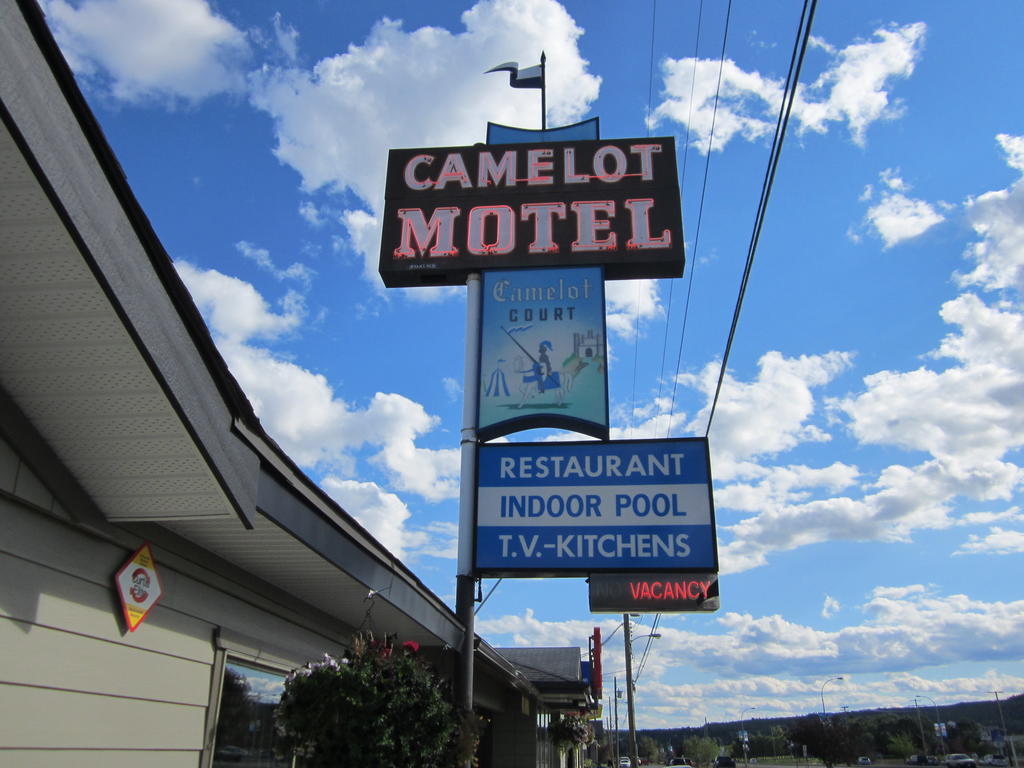 Camelot Court Motel Prince George Exterior photo